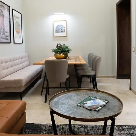 Apartment Center Rome